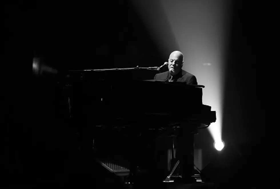 Riverside Elementary Teacher Sings to Billy Joel in Hopes He Will Visit Rochester